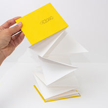 Load image into Gallery viewer, Plegado de serpiente, tamaño cerrado 13x13cm